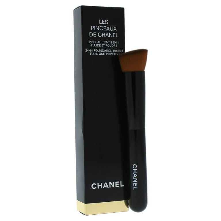 2-In-1 Fluid and Powder Foundation Brush by Chanel for Women - 1 Pc Brush