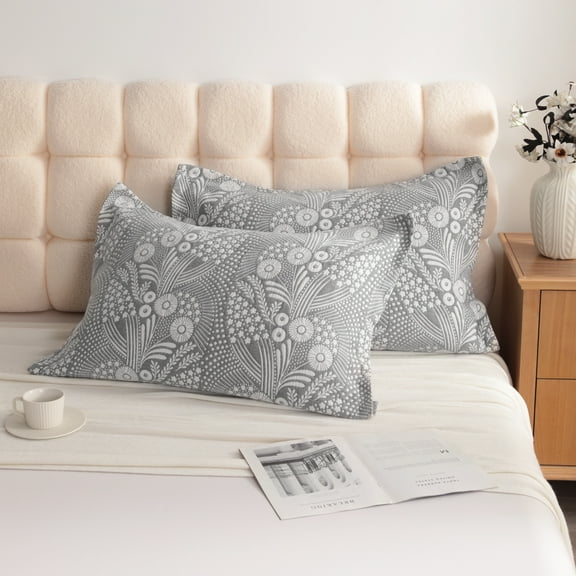 2 Pack 100% Cotton Pillow Sham, Breathable 3 Layer Gauze Pillow Covers with Envelope Closure, Standard, 20 x 26 Inch with 1 Inch Flange, Star