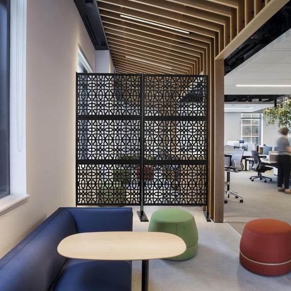 2-Pack 77.5"x36.4" Freestanding Intricate Metal Privacy Panel with Solid Base for Indoors/Outdoor