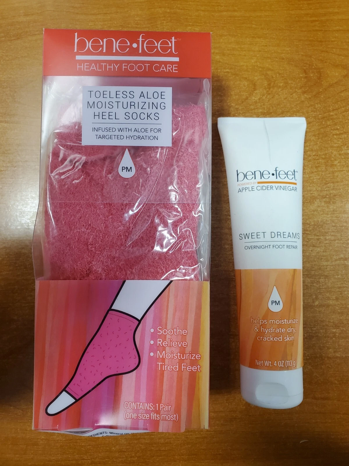 SKINET 2 Pack: Benefeet Sweet Dreams Foot Repair Cream + Heel Socks (4377/4300)-R6P8