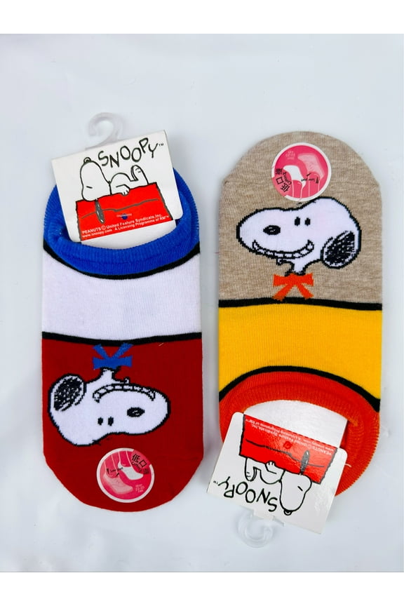 2 Pairs Of Peanuts Snoopy Socks (Size 6-8)