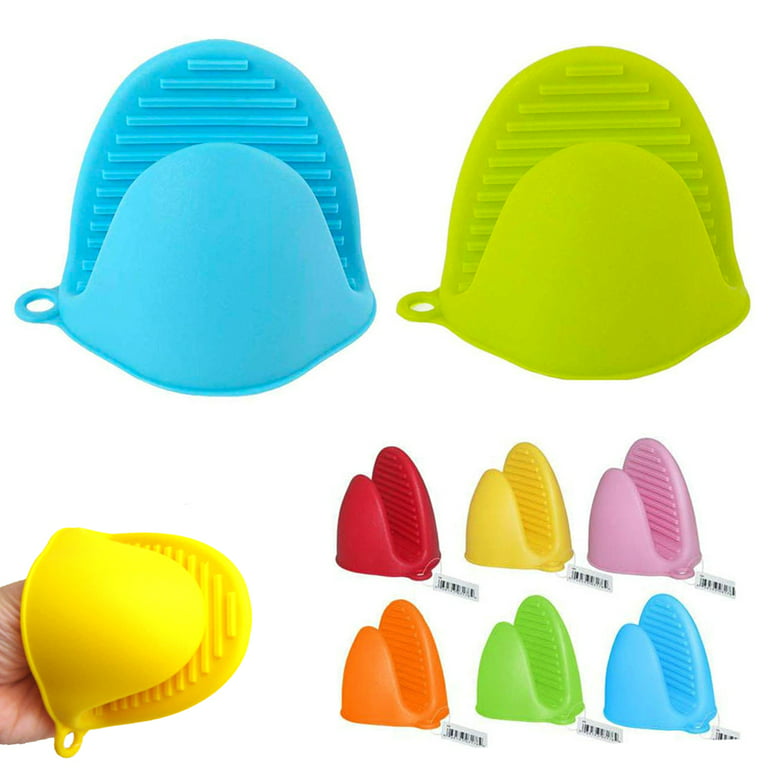 https://i5.walmartimages.com/seo/2-Pc-Silicone-Pinch-Mitts-Oven-Mitt-Pot-Holder-Heat-Resistant-Kitchen-Glove-Bake_122e7a3a-2aff-4214-a165-cc2e7d42ad68.838a1ea582a4abe8e87830bf189ea11e.jpeg?odnHeight=768&odnWidth=768&odnBg=FFFFFF