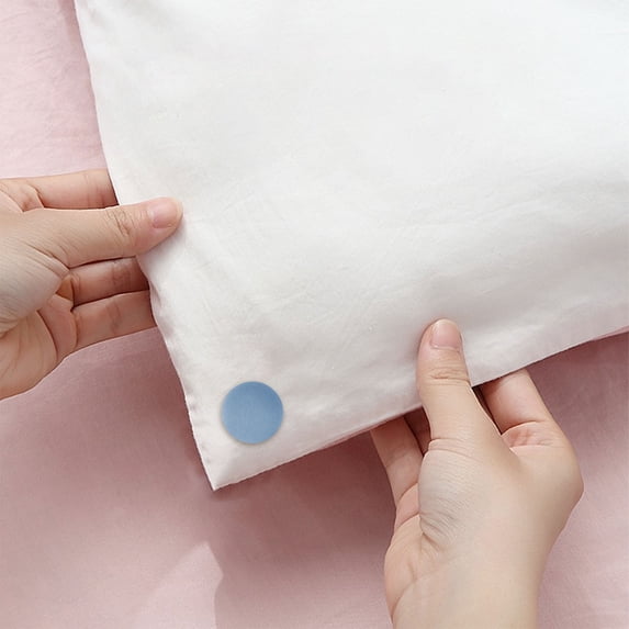 2 Pcs Duvet Clips, 1.38 inch Round Duvet Cover Pins, Mushroom Style Duvet Fasteners, Reusable Comforter Clips, Bedding Fastening Pins, Detachable Comforter Grippers, Household Cushions Quilt Holders