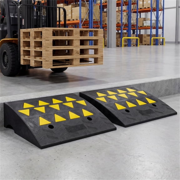 2 Pcs Heavy Duty Rubber Curb Ramp (Medium Size) with Drain Channel & Reflective Strips for Driveway Parking Garage
