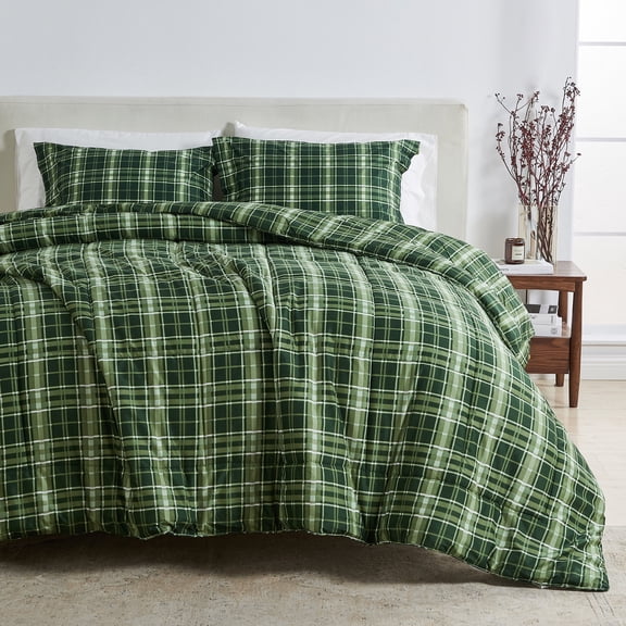 2-Piece Winter-Printed Down Alternative Comfort Set with Shams (Twin / Twin XL, Forest Green Plaid)