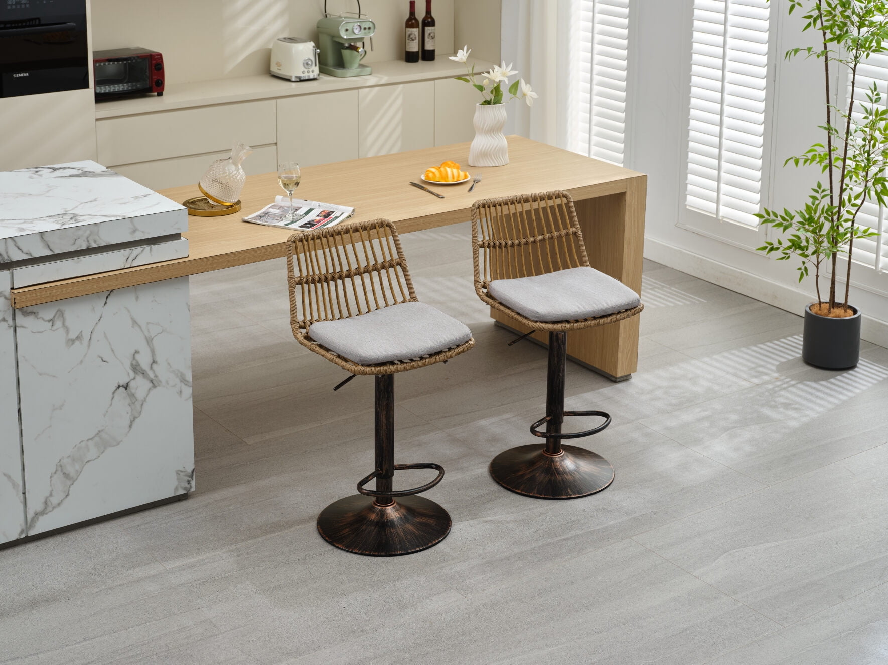 2 Pieces 360° Swivel Bar Stools, Rattan Barstools Adjusatble Seat ...
