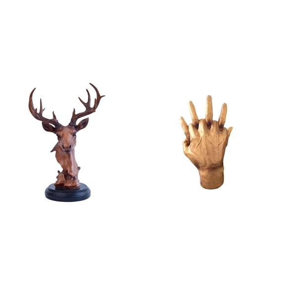 2 Pieces Deer Head Figurine Animal Statue Hand Sculpture Resin Material Decorative for Bedroom Office Tabletop Display