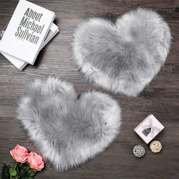 2 Pieces Fluffy Heart Shaped Rug Faux Area Rug Bushy Room Carpet for Home Living Room Sofa Floor Bedroom, 12 x 16 Inch (Gray)