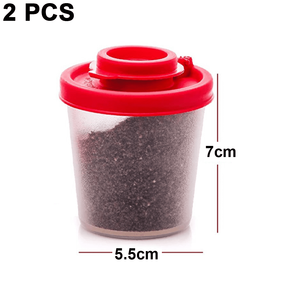 2 Pieces Salt and Pepper Shakers Plastic Pepper Shakers Damp Proof