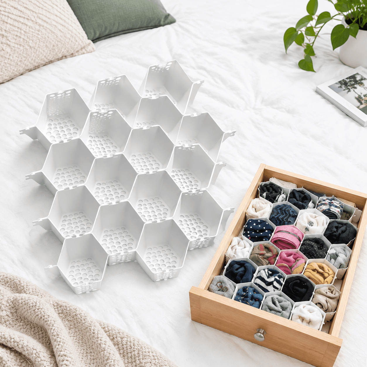 Drawer Essentials 2-pack Drawer Organizers 56 Cells Expandable White - Walmart.com