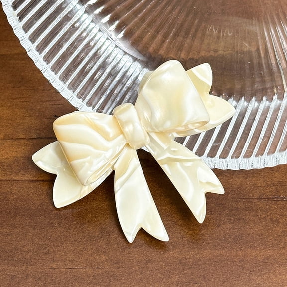 2 pc Bowknot Cellulose Acetate Alligator Hair Clips Hair Accessories for Women & Girls Bisque 54x44x23mm