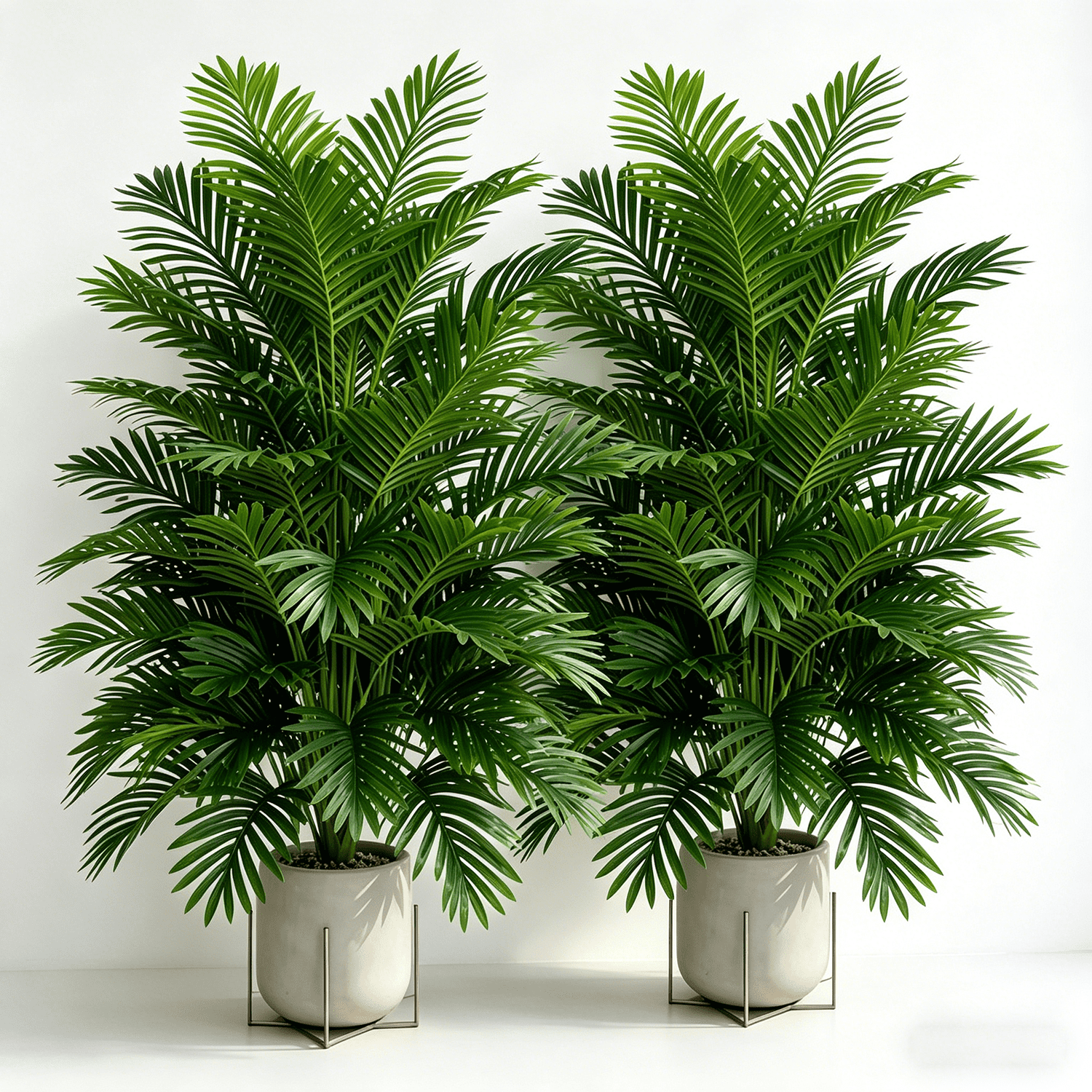 2 pieces artificial Plants green palm trees, suitable for outdoors, home decoration, garden terrace courtyard living room wedding hotel decoration, suitable for Easter, St. Patrick's   Decorative