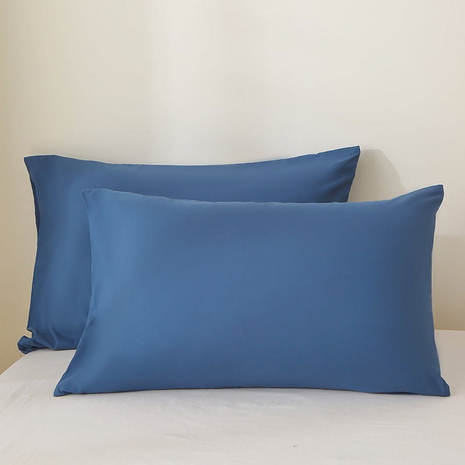 2 pieces set 50*65 50*70 50*75 50*90cm White 100 polyester Bed USA