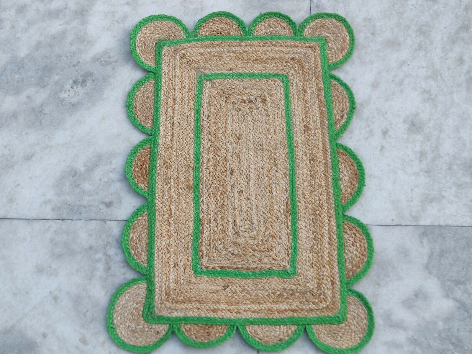 2 x 3 Feet ( 60 cm x 90 cm ) Natural Jute with Green Scalloped Area Rugs , Home Decor Rugs
