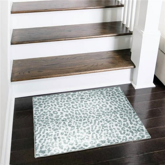 2 x 3 ft. Grey Leopard Print Shag Handmade Non Skid Rectangle Area Rug