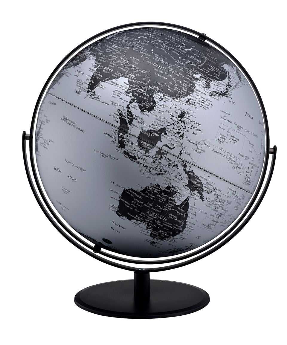 20.5 in BLACK/SILVER GLOBE W/ 3D MOUNTAIN FEATURES ON BLACK