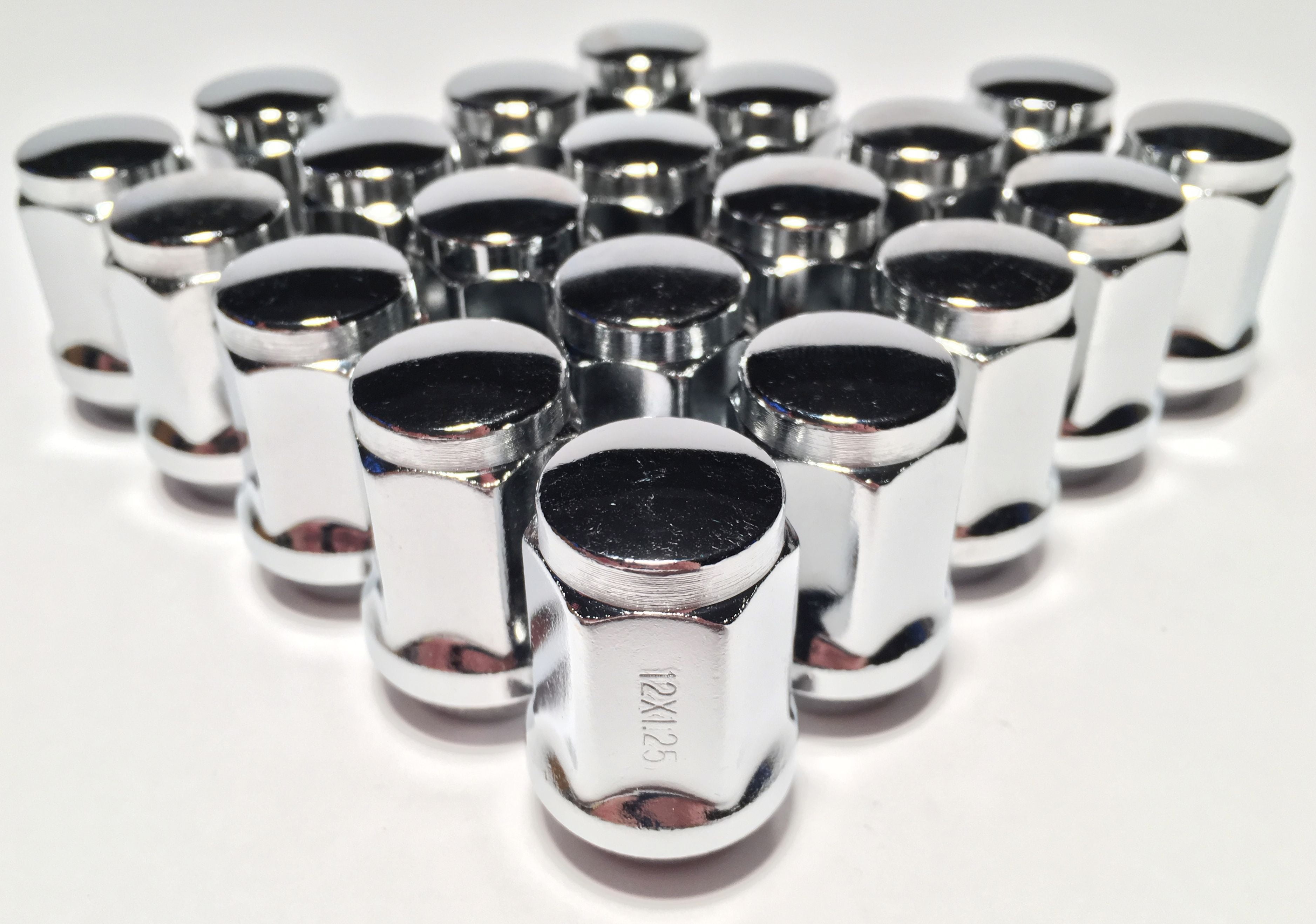 McGard Lug Nuts 1/2 X-Long Shank w/Offset Washer Race (4pk) McGard Lug Nuts 1/2 X-Long Shank w/Offset Washer Race (4pk)