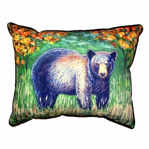20 x 24 in. Black Bear Extra Large Zippered Pillow
