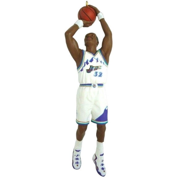 2000 Karl Malone Hoop Stars (Basketball Series) Hallmark Keepsake Christmas Tree Ornaments QXI6901
