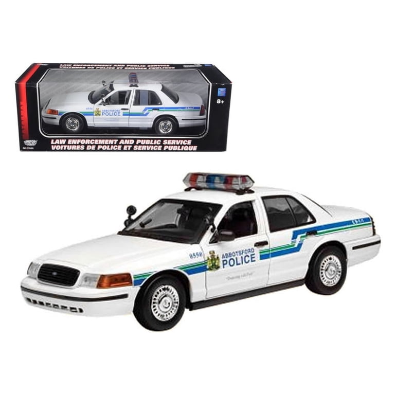 2001 Ford Crown Victoria Abbotsford Police 1/18 Diecast Model Car 2001 Ford Crown Victoria Abbotsford Police 1/18 Diecast Model Car