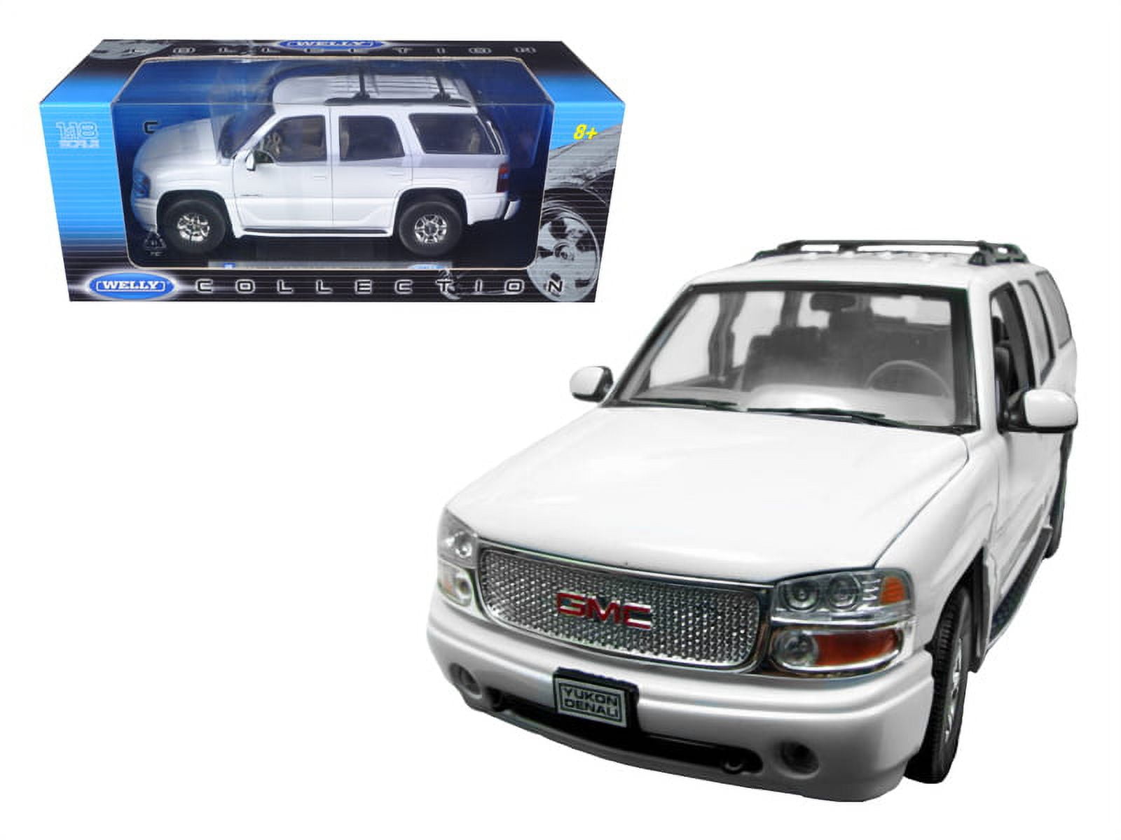 2001 GMC Yukon Denali White 1/18 Diecast Model Car by Welly 2001 GMC Yukon Denali White 1/18 Diecast Model Car by Welly