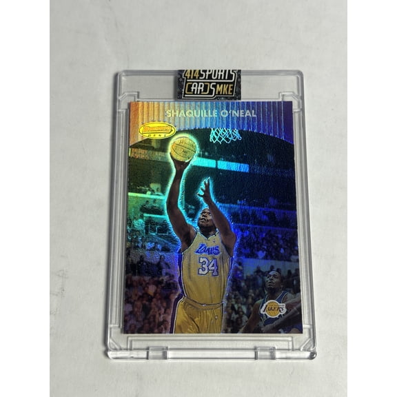Excellent 2001 Topps Bowman's Best Shaquille O'Neal #34 Refractor Short Print Basketball Card