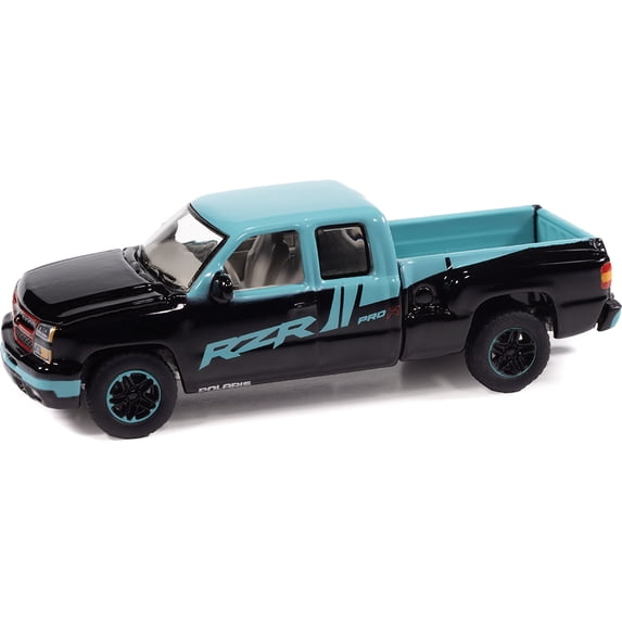 Auto World Bc003 1:64 Big Country 2006 Chevy Silverado Polaris Rzr
