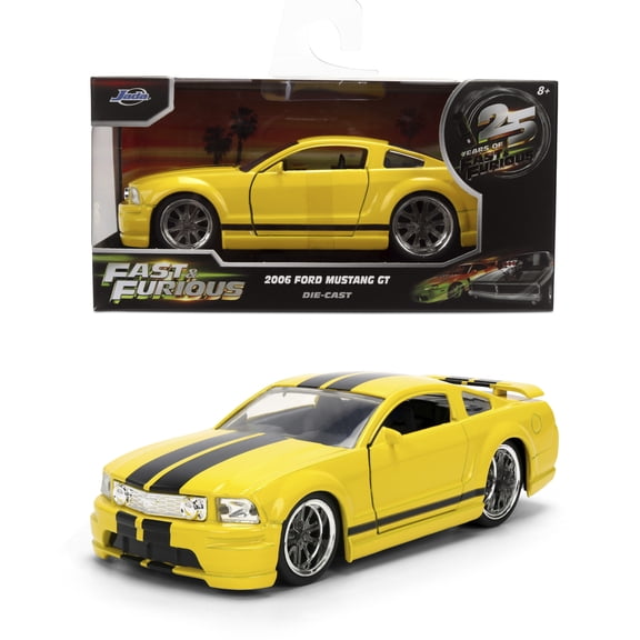 Jada Fast & Furious 2006 Ford Mustang GT Die-cast Car  1:32 Scale Collectible with Opening Doors & Free-Rolling Wheels  for Ages 8+