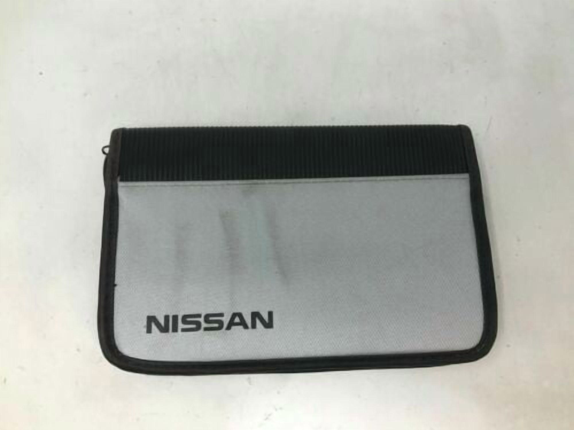 2006 Nissan Maxima Owners Manual Case Only OEM H02B16009