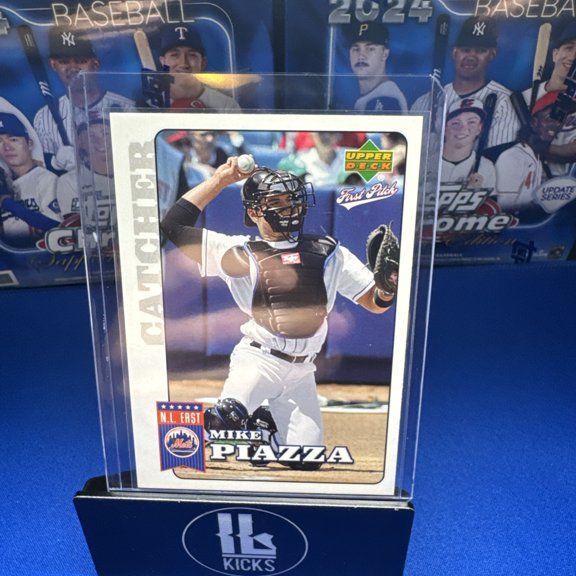 2006 Upper Deck First Pitch Mike Piazza #123 [Base] Base Set