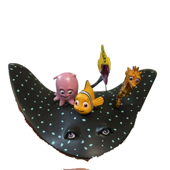 2009 Learning With Mr. Ray (Disney/Pixar's Finding Nemo) Hallmark Keepsake Christmas Tree Ornament - QXD2102