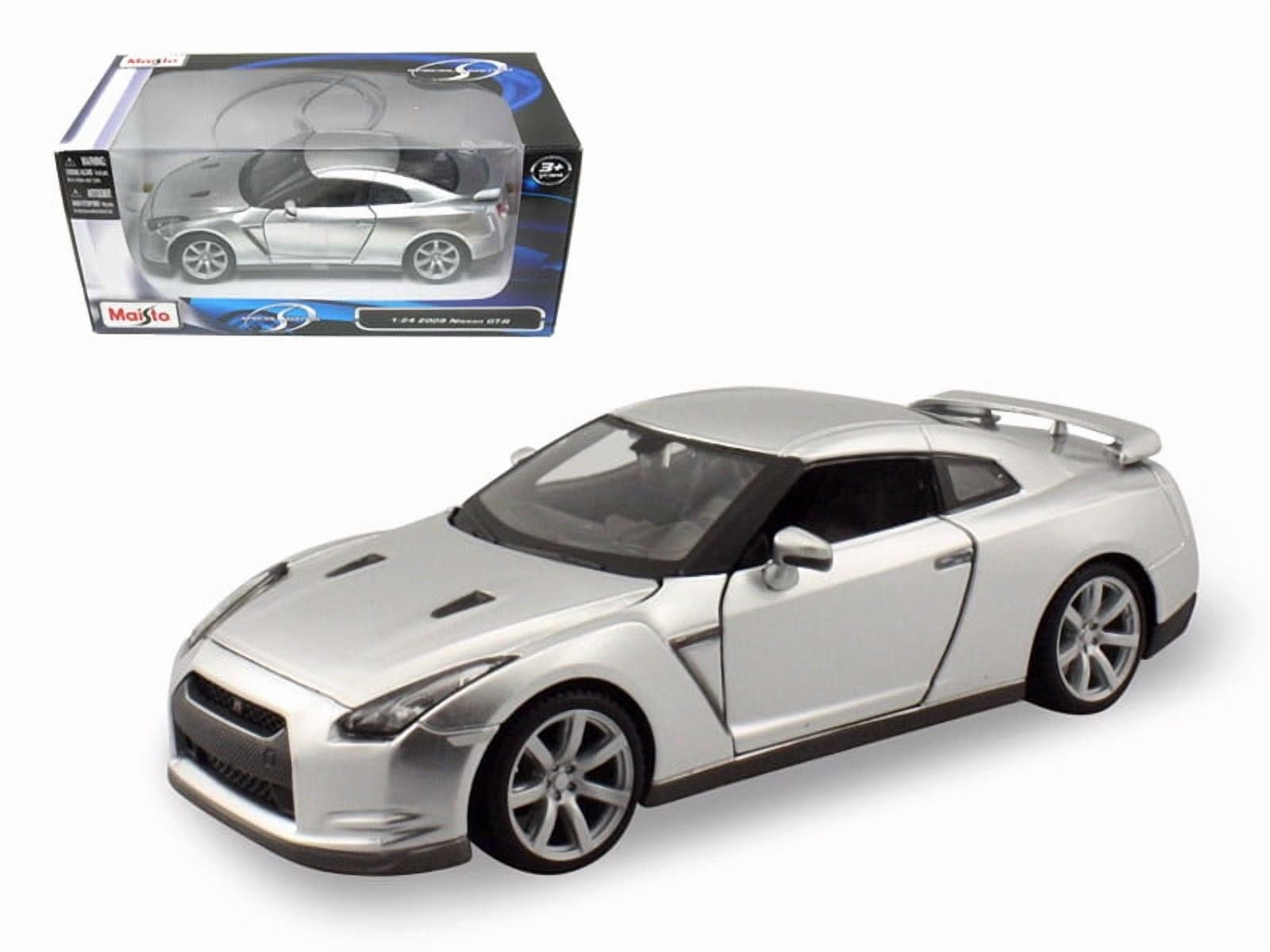 Maisto 1/24 日産　GT-R 2009 2009 Nissan GT-R R35 Silver 1/24 Diecast Model Car by Maisto