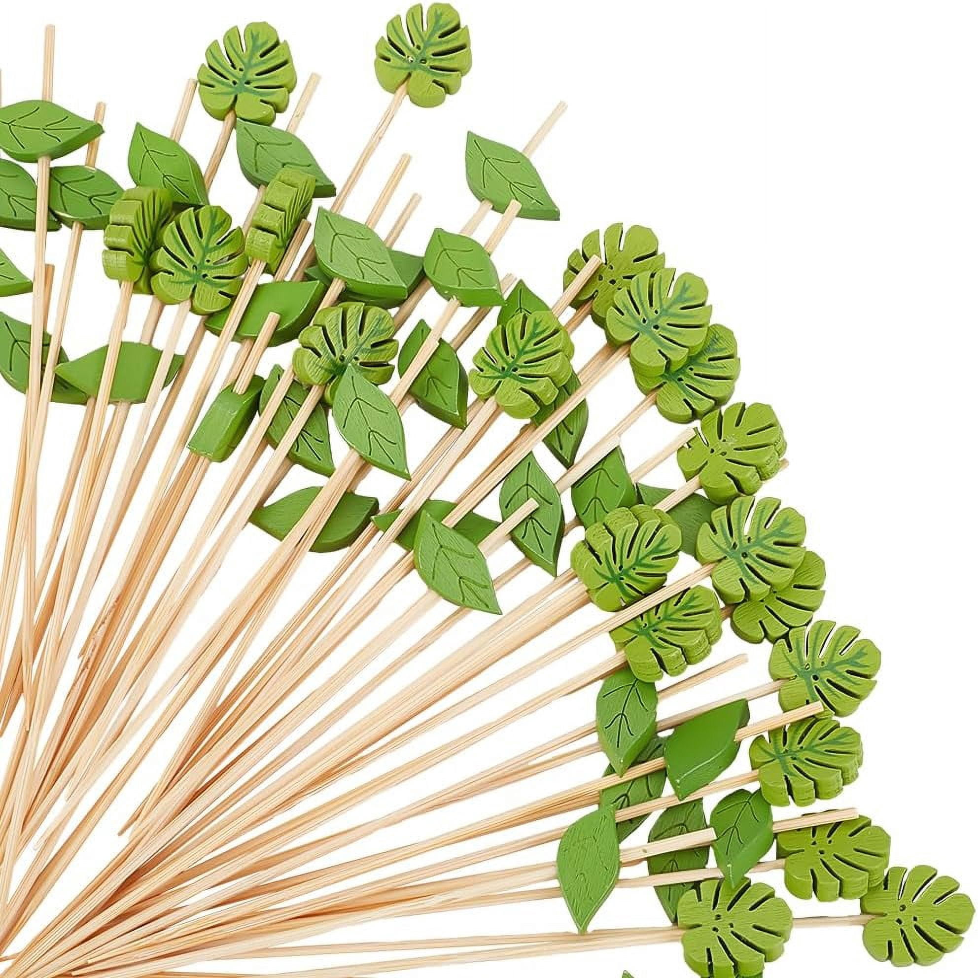 200Pcs 2 Style Green Leaf Toothpicks 4.8~5 inch Leaf Bamboo Picks Tropical Monstera Leaf Cocktail Picks Food Picks Toothpicks Plam Leaf Pick for Wedding Cocktail Party