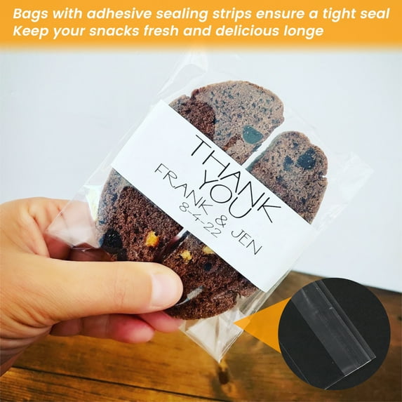 200Pcs Candy Treat Bags 3.9''x5.1'' Clear Cookie Bags Resealable Cellophane Bags Cookie Packaging Bags Self Adhesive Sealing Treat Bags for Cookie Candy Nuts Biscuit Snacks Bakery Candle Soap