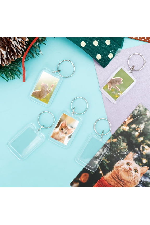 200Pcs Photo Picture Keychain Portable Photo Insert Keyrings Easy to Use Keychain Picture Holder Clear Acrylic Keyrings Compact Keychain Picture Frame for DIY Personalize Favor