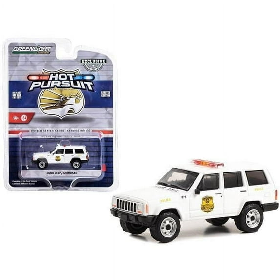 2010 Dodge Charger Pursuit White "United States Secret Service Police" Washington DC "Hot Pursuit" Special Edition 1/64 Diecast Model Car by Greenlight