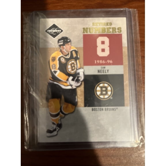 2011-12 Limited - Retired Numbers - Silver Spotlight Cam Neely #4 Gold Boston Bruins NHL Ice Hockey Trading Card