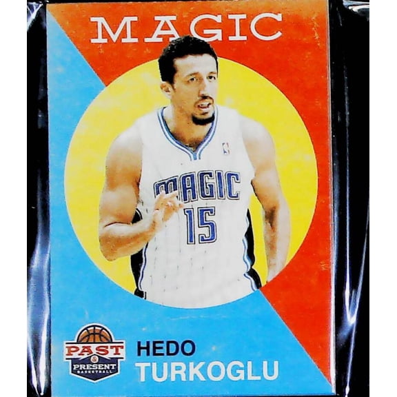 2011-12 Panini Past and Present NBA Orlando Magic Team Set Includes Rookies (Hand Collated) of 6 Cards: 37 Dwight Howa