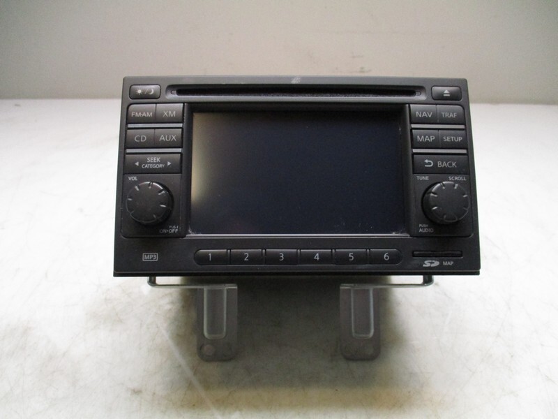 Pre-Owned 2011 Nissan Rogue Radio Receiver CD Player Navigation Display OEM - Verify Specific Vehicle Fitment In Description - (Good)