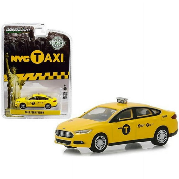 2013 Ford Fusion "NYC Taxi" (New York City) Yellow "Hobby Exclusive" 1/64 Diecast Model Car by Greenlight