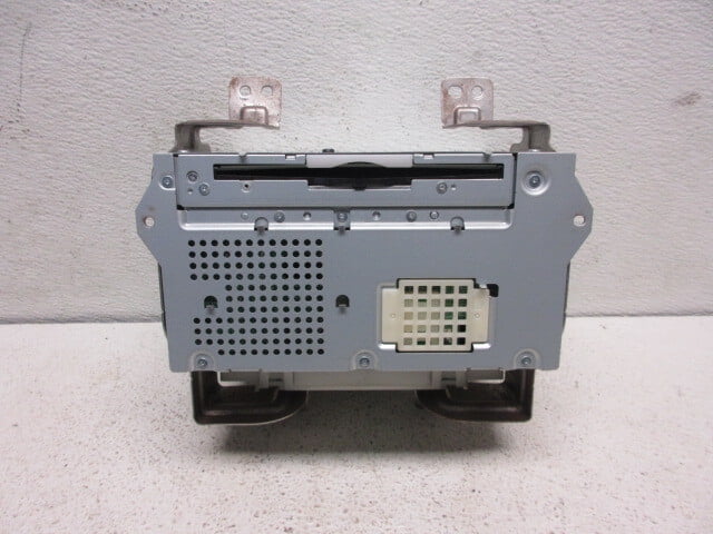 Pre-Owned 2013 Nissan 370Z G37 AM FM CD Radio Receiver w/ Navigation OEM LKQ - Verify Specific Vehicle Fitment In Description - (Good)