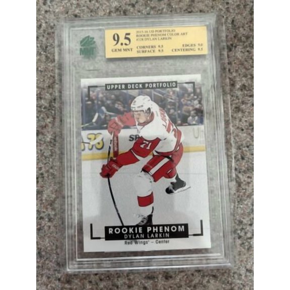 2015-16 Upper Deck Portfolio Dylan Larkin Rookie MNT 9.5