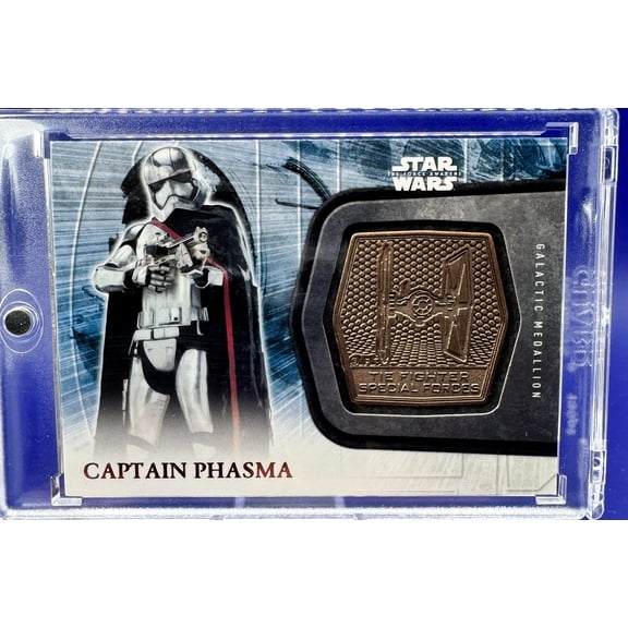 2015 Topps Star Wars The Force Awakens Captain Phasma Galactic Medallion #23