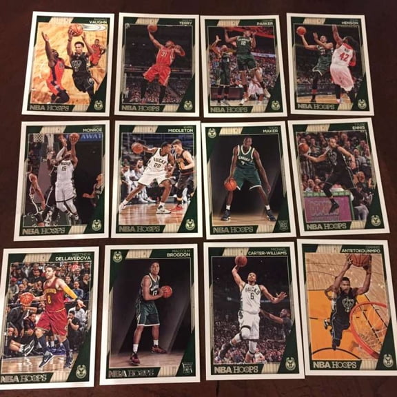 2016-17 NBA Hoops Milwaukee Bucks Team Set 12 Cards Malcolm Brogdon RC
