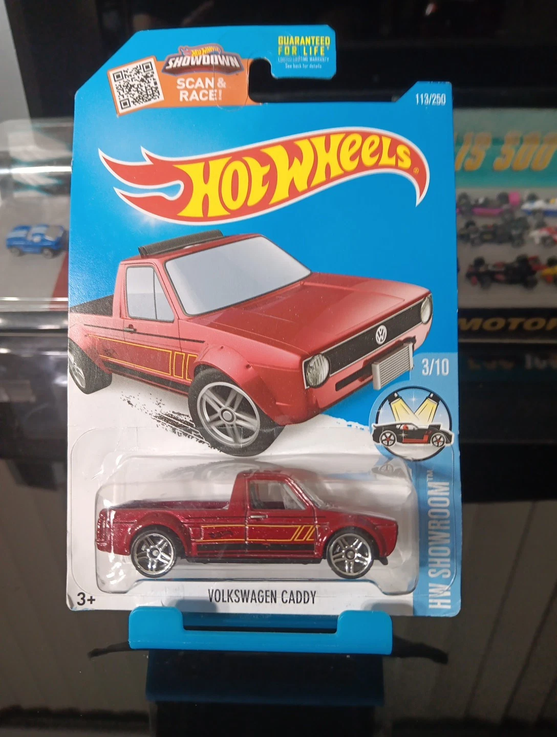 2016 Hot Wheels Volkswagen Caddy 113/250 HW Showroom 3/10 Metalflake Red W13