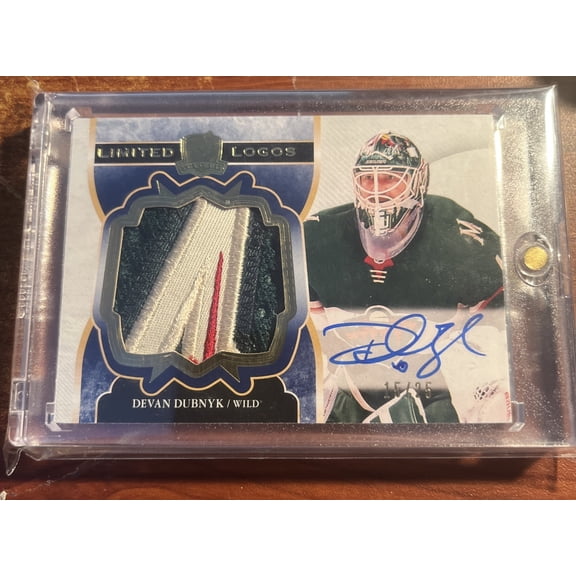 2017-18 Upper Deck The Cup Devan Dubnyk #LL-DD Patch Upper Deck