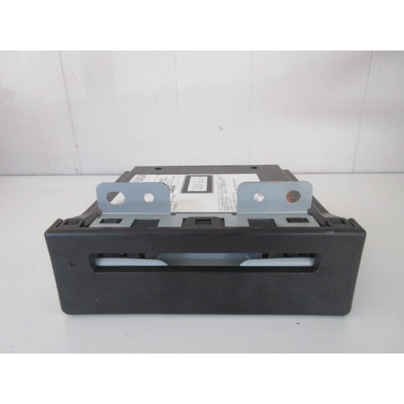 Pre-Owned 2017-2020 Tahoe Yukon Audio Disc Player 84016434 OEM LKQ - Verify Specific Vehicle Fitment In Description - (Good)