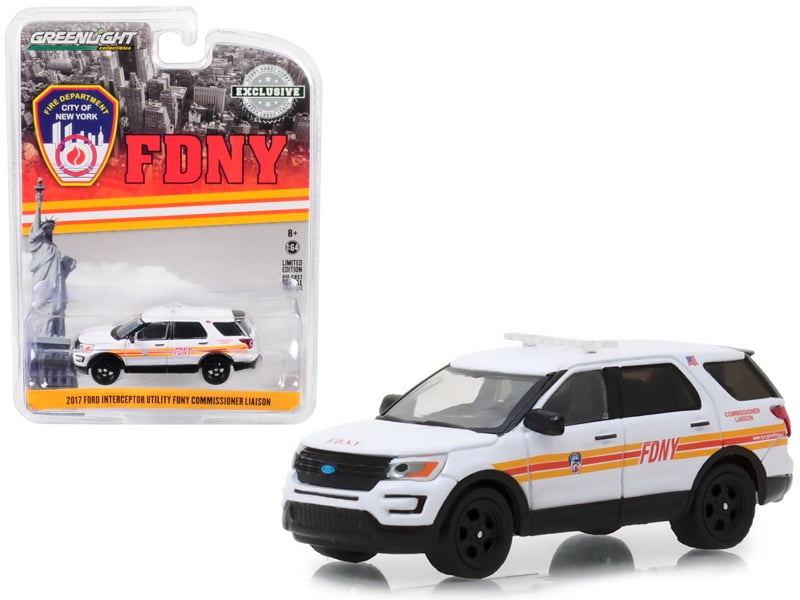 2017 Ford Interceptor Utility White FDNY (Official Fire Department) Commissioner Liaison 1/64 Diecast Car by Greenlight