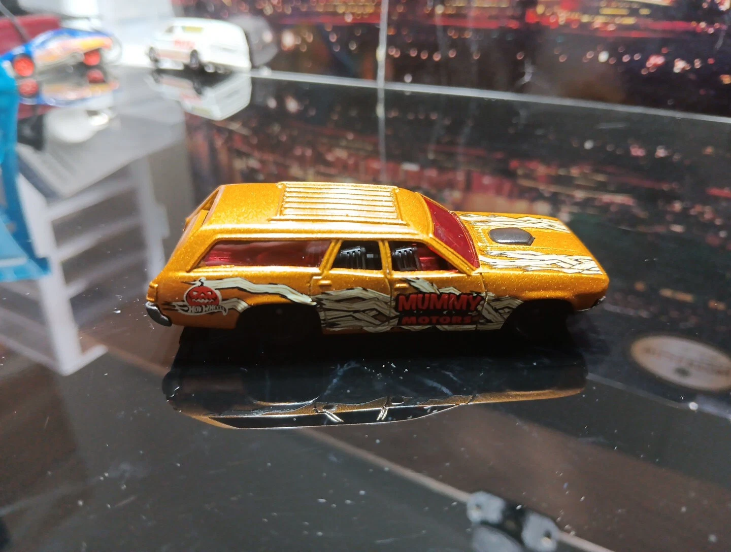 2017 HOT WHEELS '71 PLYMOUTH SATELLITE MUMMY MOTORS GOLD 1:64 DIECAST 3 1/8" CAR