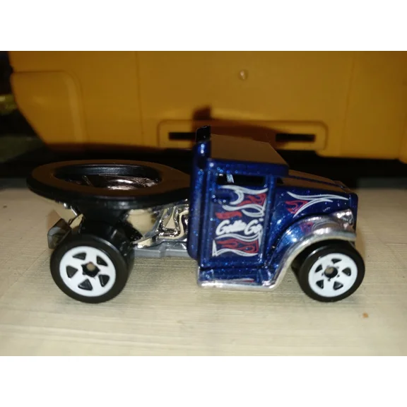 2017 HOT WHEELS GOTTA GO EXOTIC UNIQUE 1:64 SCALE COLLECTIBLES DIECAST MODEL CAR